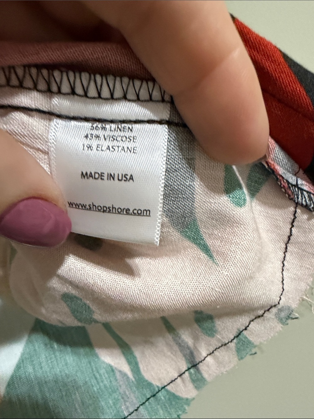 Shore brand tropical cropped button up top M - Picture 3 of 9